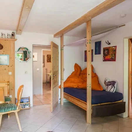 Lucia Apartment Oberau (Garmisch-Partenkirchen)